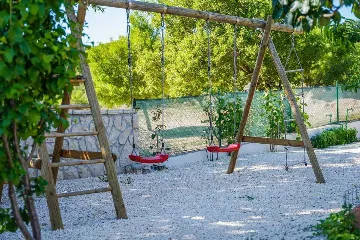 Podine 3-Bedroom Villa for Up to 8 Guests