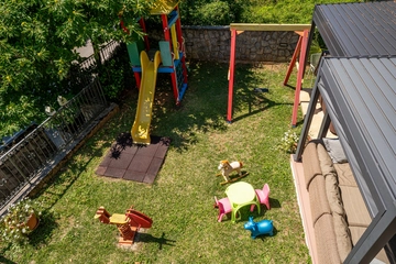 Apartment with Private Pool and Jacuzzi in Veprinac