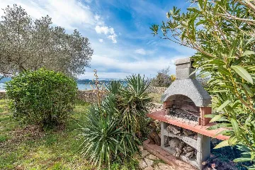 Turanj Beachfront Apartment with Sea View