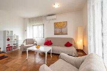 Turanj Beachfront Apartment with Sea View