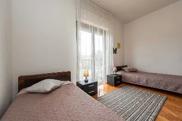 Turanj Beachfront Apartment with Sea View