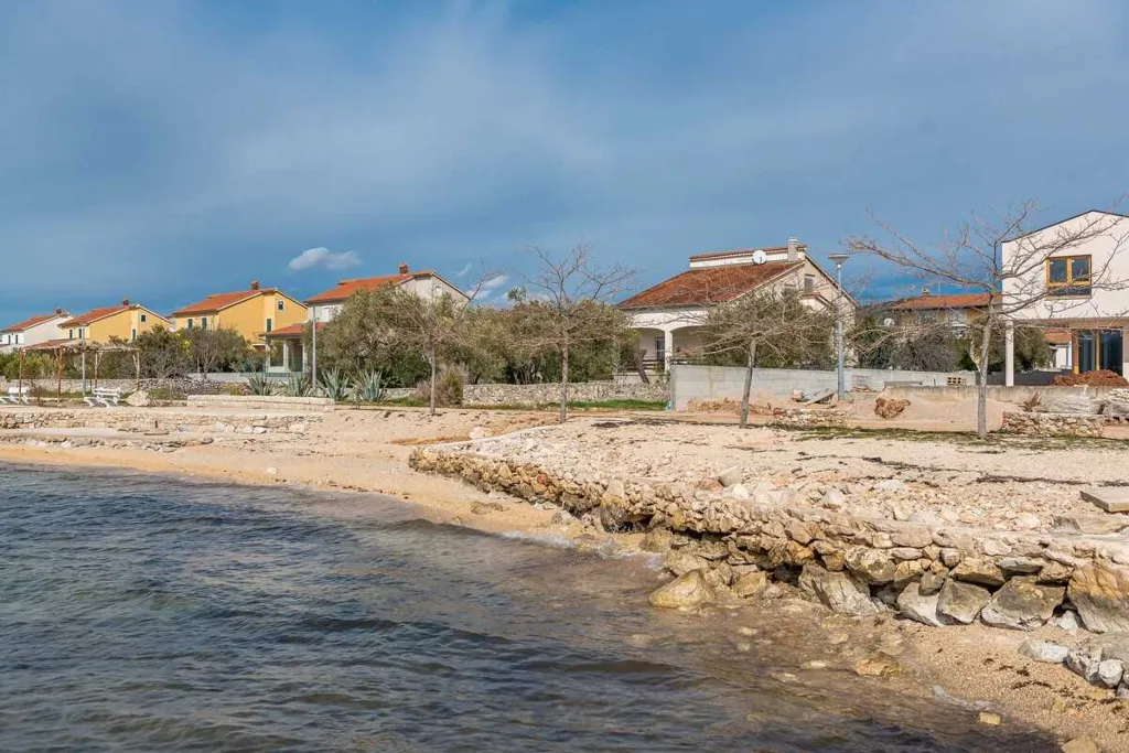 Turanj Beachfront Apartment with Sea View