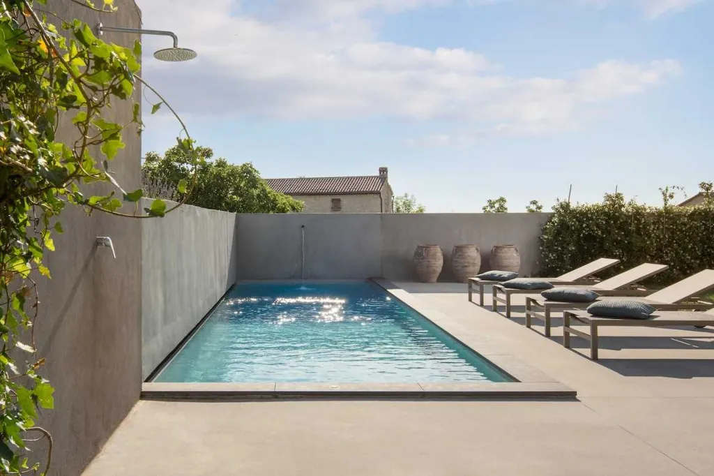 Radetići Villa with Private Pool for 12 Guests