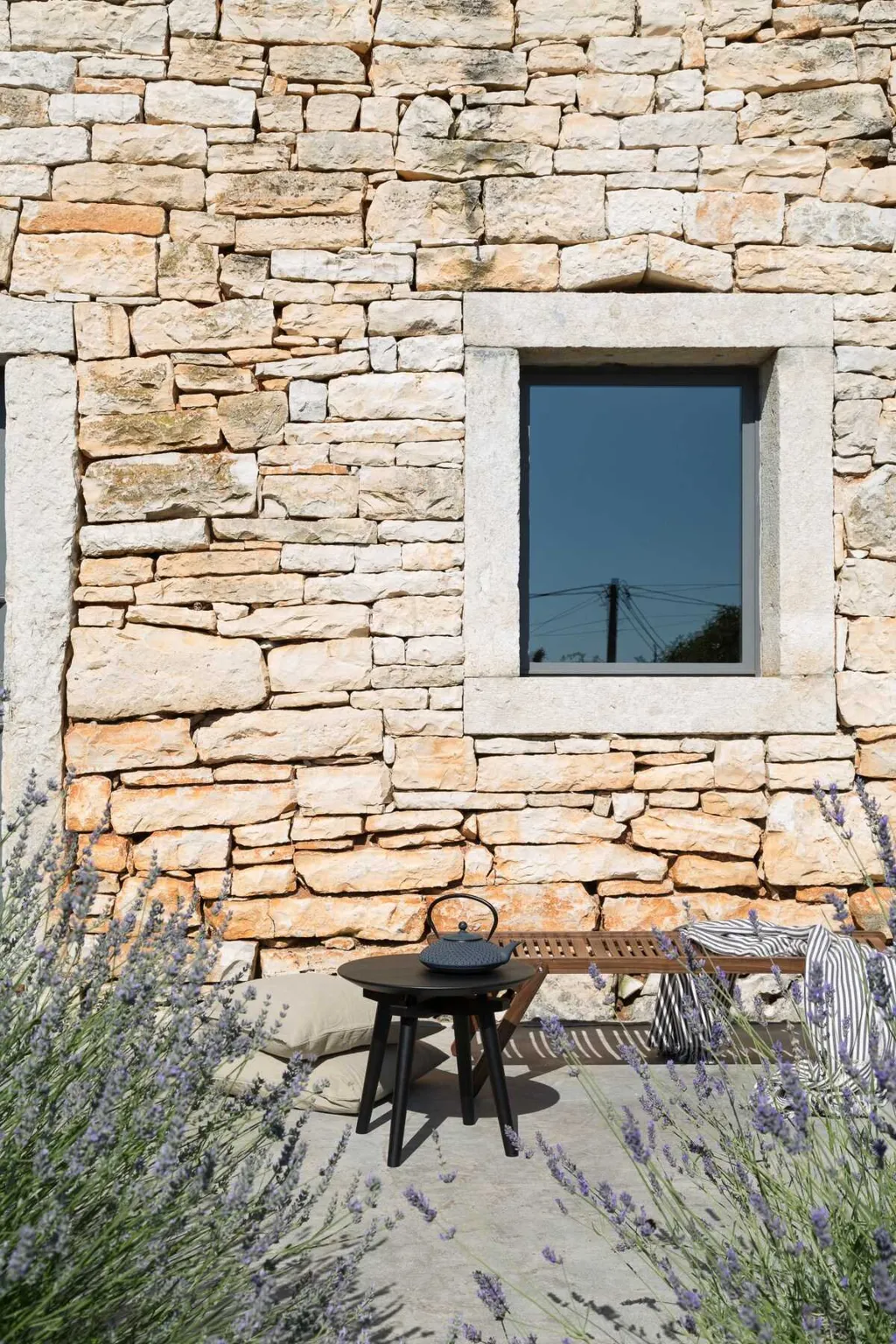 Radetići Villa with Private Pool for 12 Guests