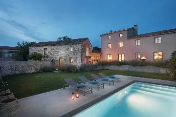 Radetići Villa with Private Pool for 12 Guests