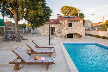 2-Bedroom Villa in Primošten Burnji for Up to 6