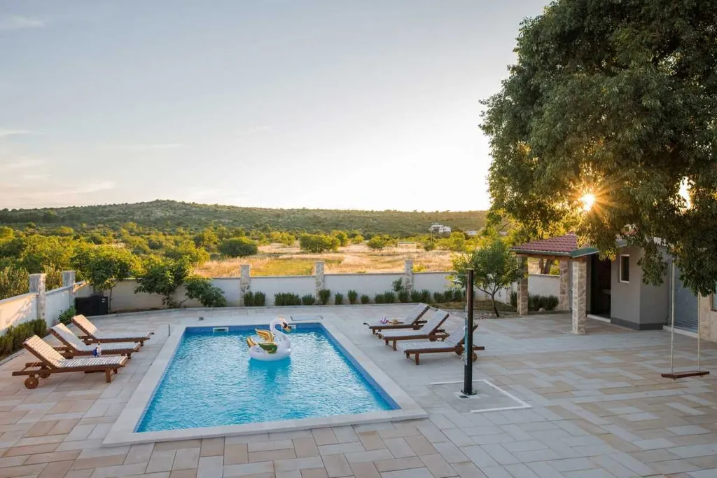 2-Bedroom Villa in Primošten Burnji for Up to 6