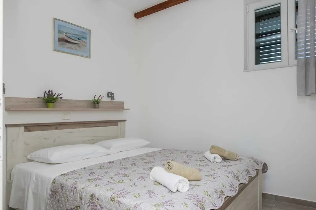 2-Bedroom Villa in Primošten Burnji for Up to 6