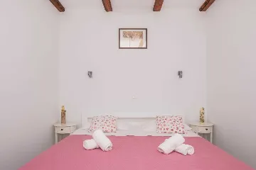 2-Bedroom Villa in Primošten Burnji for Up to 6