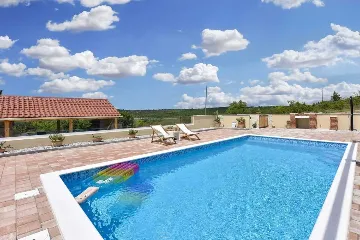 2-Bedroom Villa with Heated Pool in Sukošan