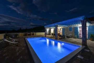 2-Bedroom Villa with Heated Pool in Sukošan