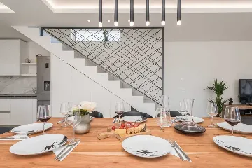 Modern Villa for 8 Guests in Vrsi, Croatia