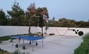 Modern Villa for 8 Guests in Vrsi, Croatia