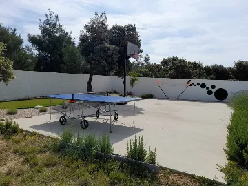 Modern Villa for 8 Guests in Vrsi, Croatia