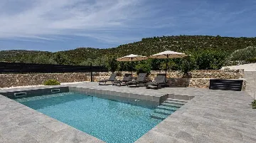 2-Bedroom Rustic Villa with Private Pool in Marina