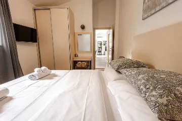 2-Bedroom Rustic Villa with Private Pool in Marina