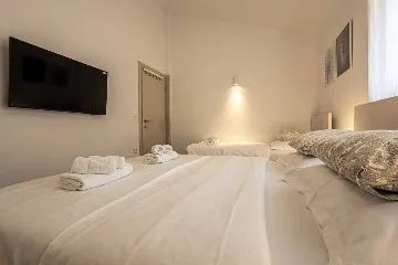 2-Bedroom Rustic Villa with Private Pool in Marina