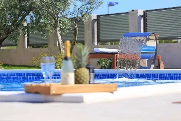 Debeljak 3-Bedroom Villa with Private Pool