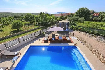 Debeljak 3-Bedroom Villa with Private Pool