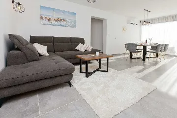 Debeljak 3-Bedroom Villa with Private Pool