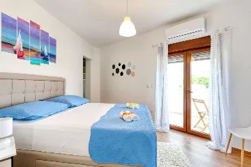 Debeljak 3-Bedroom Villa with Private Pool