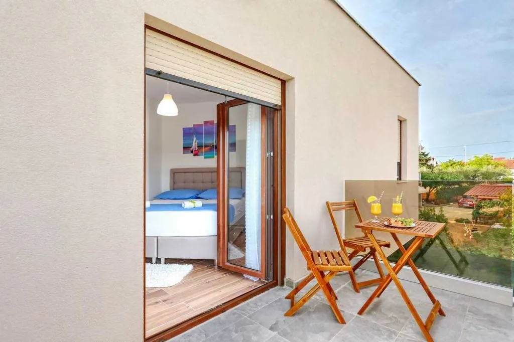 Debeljak 3-Bedroom Villa with Private Pool