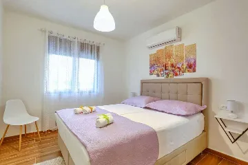 Debeljak 3-Bedroom Villa with Private Pool