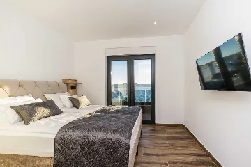 Beachfront Apartment with Sea View in Sveti Petar na Moru