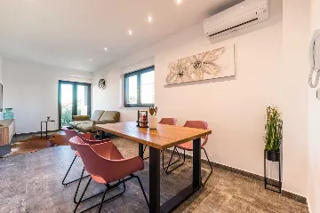 Modern Seafront Apartment for 2 in Sveti Petar na Moru