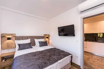 Modern Seafront Apartment for 2 in Sveti Petar na Moru