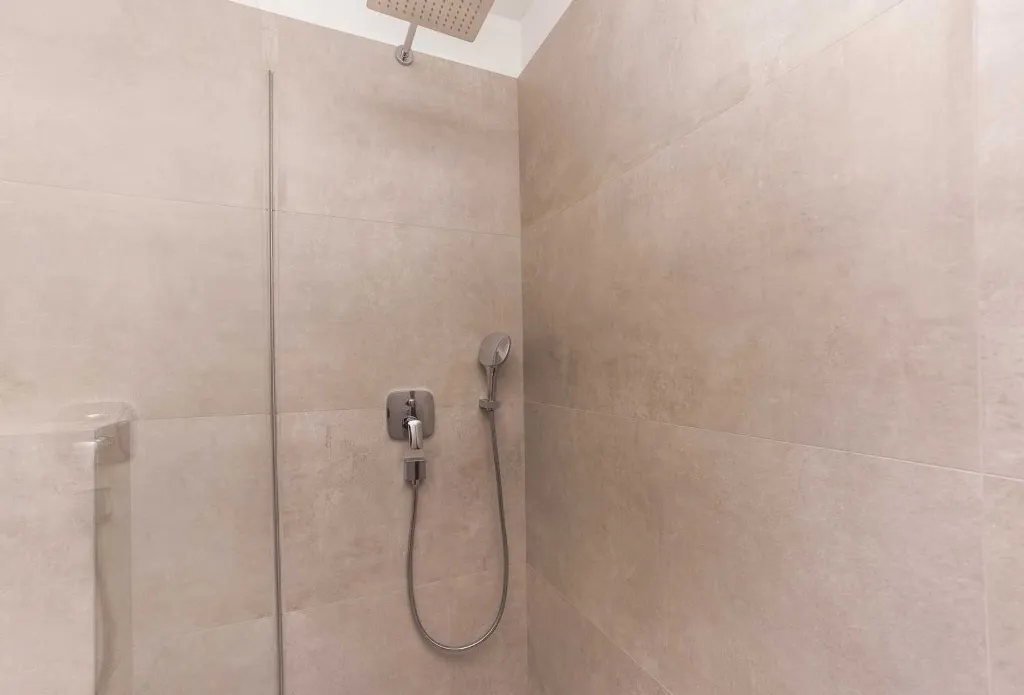 Modern 1-Bedroom Apartment in Sveti Petar na Moru