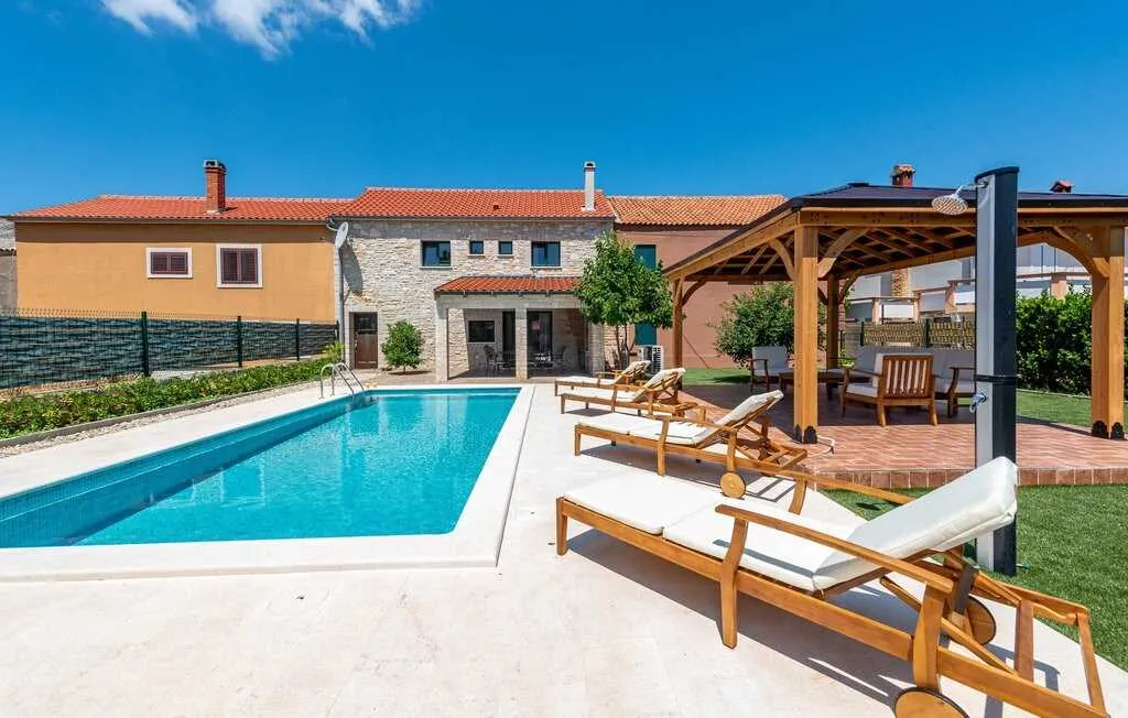 Stone House with Pool on Vir Island