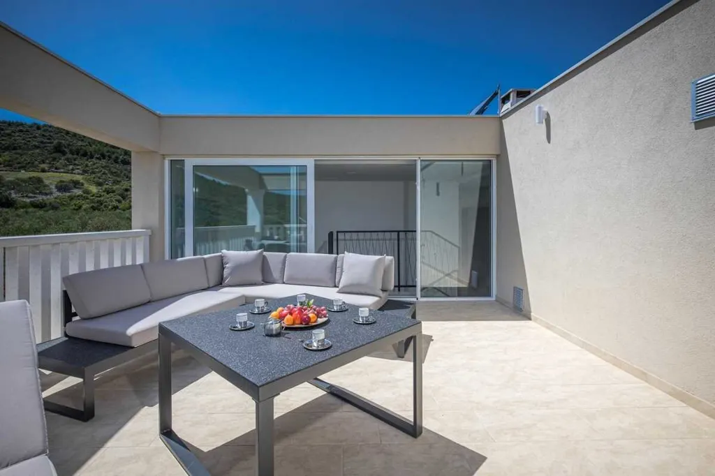 Marina Villa for up to 14 Guests with Heated Pool