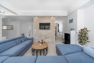 Marina Villa for up to 14 Guests with Heated Pool