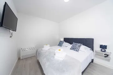 Marina Villa for up to 14 Guests with Heated Pool