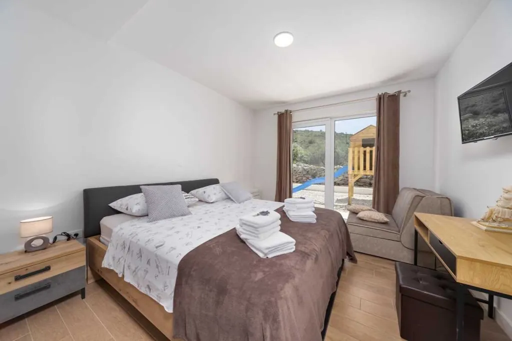 Marina Villa for up to 14 Guests with Heated Pool