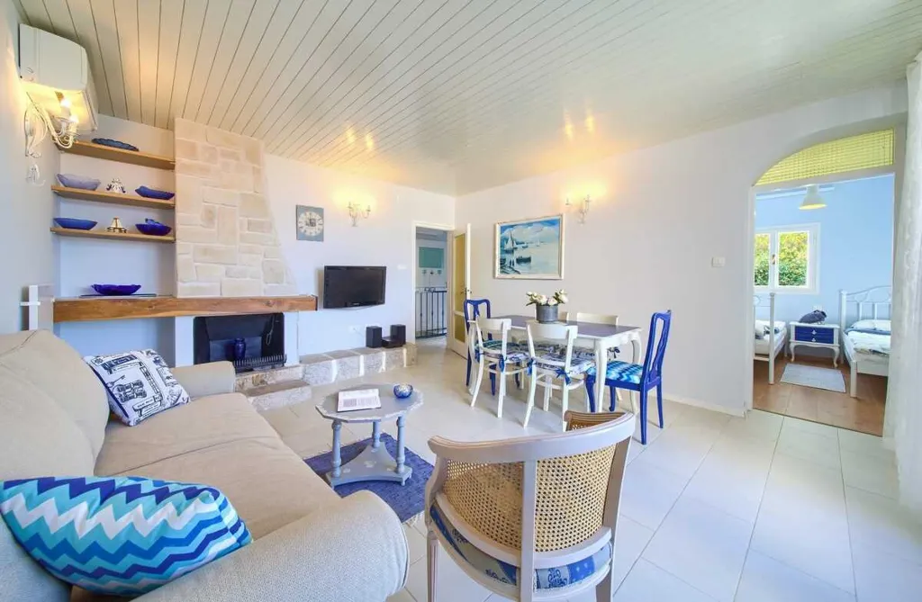 3-Bedroom Villa with Private Pool in Malinska