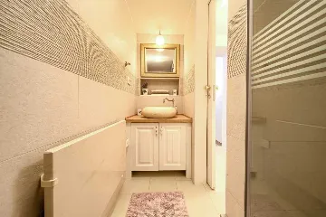 3-Bedroom Villa with Private Pool in Malinska