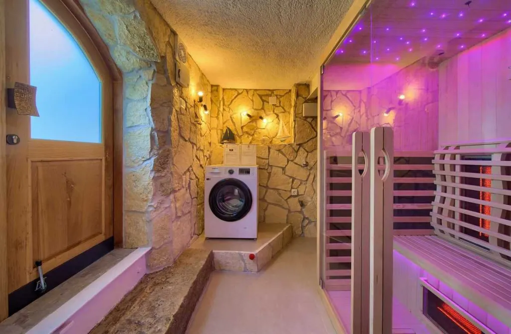 3-Bedroom Villa with Private Pool in Malinska
