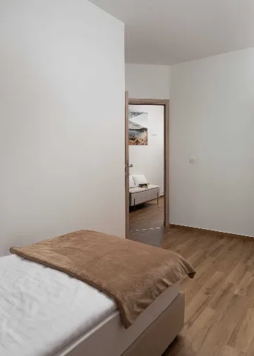 4-Bedroom Villa with Heated Pool in Murvica