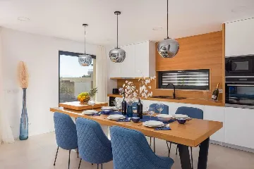 3-Bedroom Villa with Pool and Sea View in Zaostrog