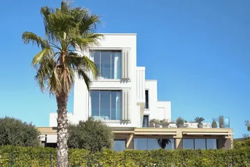 4-Bedroom Villa with Private Pool in Turanj