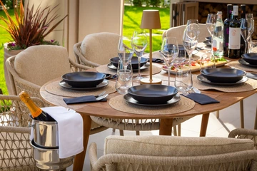 4-Bedroom Villa with Private Pool in Turanj