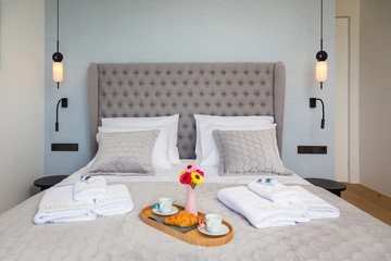 4-Bedroom Villa with Private Pool in Turanj