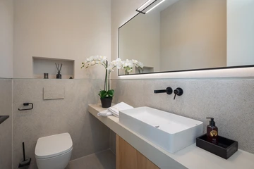 4-Bedroom Villa with Private Pool in Turanj