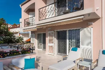 Beachfront Villa with Sea View in Žaborić