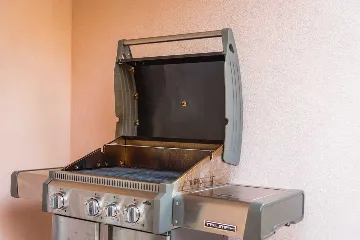 Beachfront Villa with Sea View in Žaborić