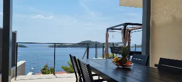 2-Bedroom Villa with Private Pool in Blato