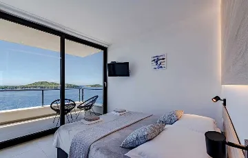 2-Bedroom Villa with Private Pool in Blato