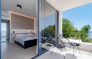 2-Bedroom Villa with Private Pool in Blato